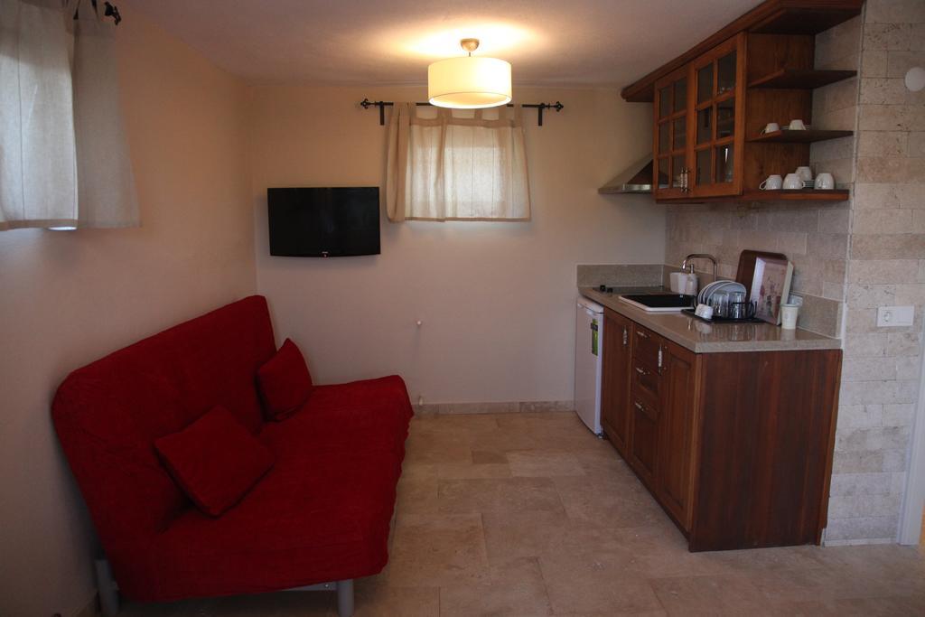 Mavikarga Bozcaada Bed & Breakfast Room photo