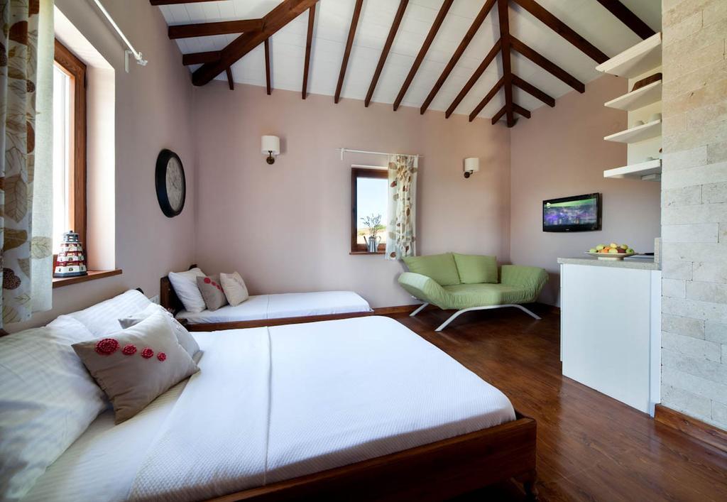 Mavikarga Bozcaada Bed & Breakfast Room photo